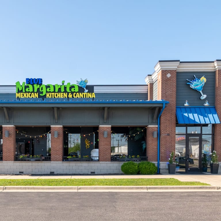 Welcome to Blue Margarita in Woodhaven, MI! ✨